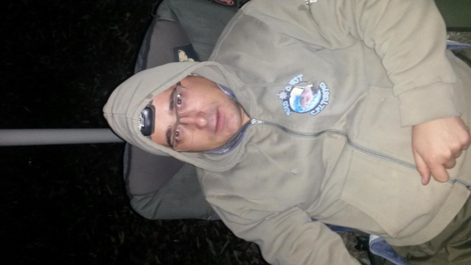 diverse - E frig. -2 grade. Dar cu un vin fiert si cu discutiile aprinse de pe carpbook ma mai incalzesc nitel. Va doresc sincer tot binele din lume!